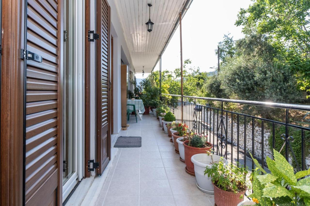 La Olga Apartment Lefkada Sívros Exteriör bild